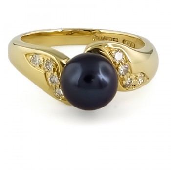 18ct gold Black Cultured pearl/Diamond Ring size K½
